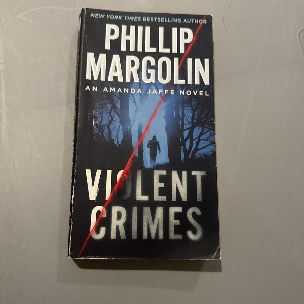 Violent Crimes: An Amanda Jaffe Novel - Mass Market Paperback - GOOD
